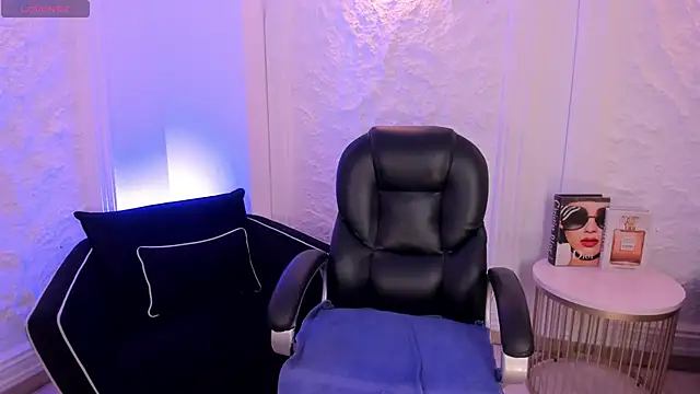 AbbyDalton 现场XXX聊天