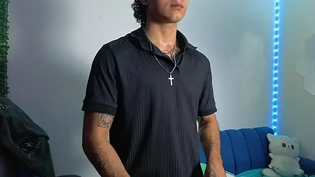 Demitryo Live XXX-chat