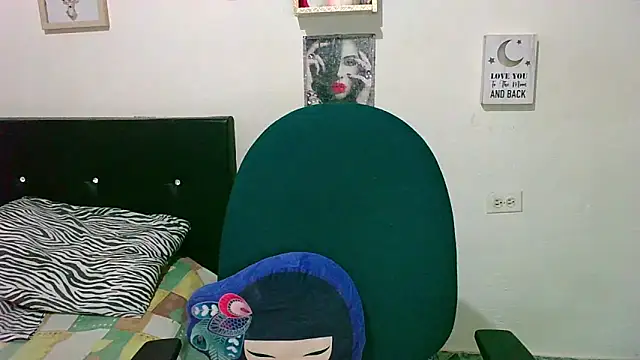 zaray_bella 现场XXX聊天