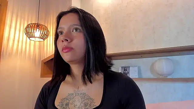 แชท XXX สดของ sophie_duval