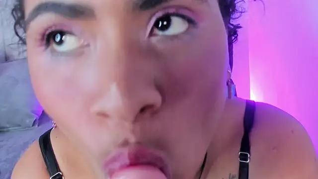 morenaza_019 Adlı Modelin Web Kamerası Şovu