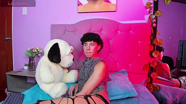 artemis_jones' Webcam Show