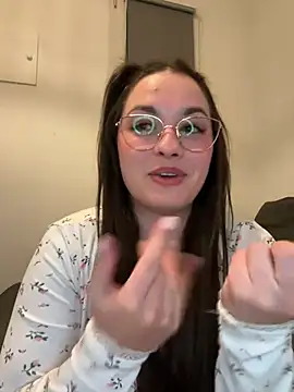 Czat XXX na żywo – liloush__