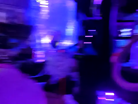 gurlnips: απευθείας συνομιλία ΧΧΧ