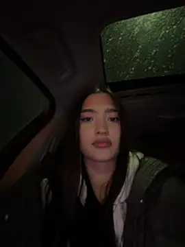 MilenaMilven's Live XXX Chat