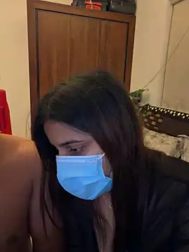 youngcoupleloverose webcam show