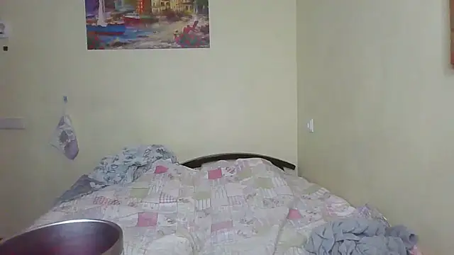 QueenMomyS' Live XXX Chat