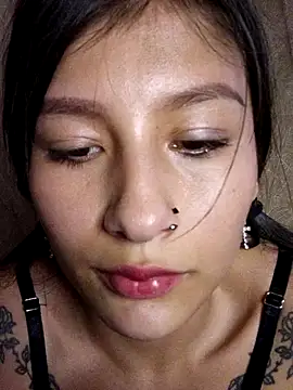 دردشة Roslin-nix2 الجنسية المباشرة