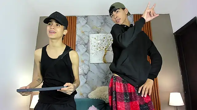 Webkamerová show NAUGHTY_BOYS1