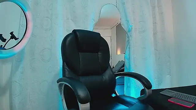 دردشة Sophia_cleithon1 الجنسية المباشرة