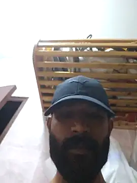 Bigkannan Chat XXX in diretta