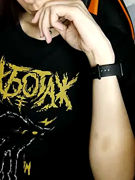 Aashikalaa's Live XXX Chat