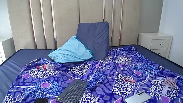 Živý XXX chat violet_angel13