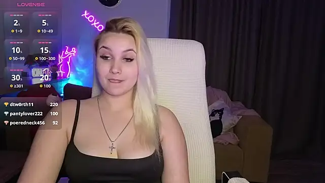 adrelaxina's Live XXX Chat