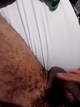 Chatroom XXX en direct de Mikaaa97