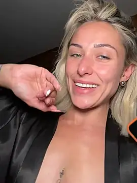 petrouchkaaa_ Live XXX-chat