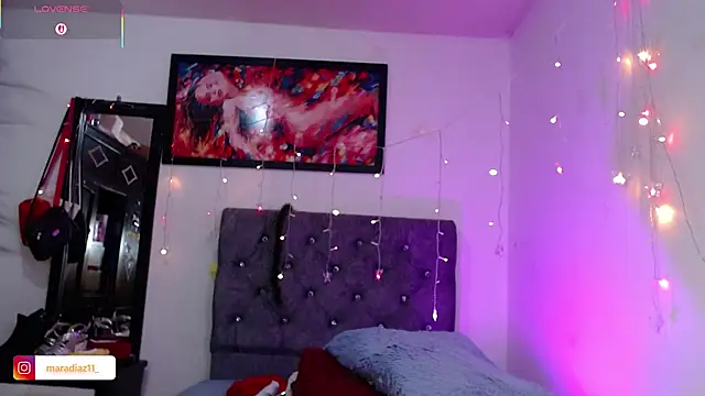 Chat XXX en directo de MaraDiaz11