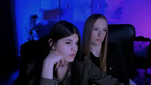 Chat XXX en directo de lizzie_boom_