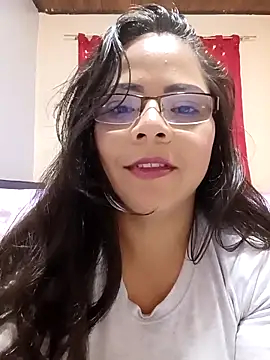 Chat XXX en directo de ROUSSE_SINCLAIR