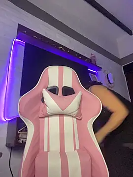 Natasha-Naughty- 웹캠 쇼