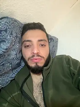 Show modela SoftAmjad na web-kameri