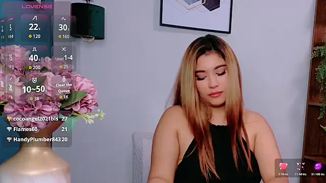 Kendal-Ross' Live XXX Chat