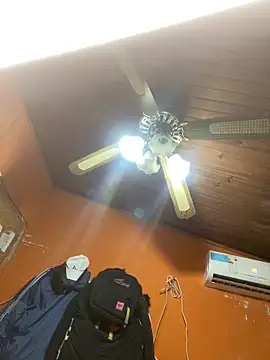 0dis3a – Live XXX-chat