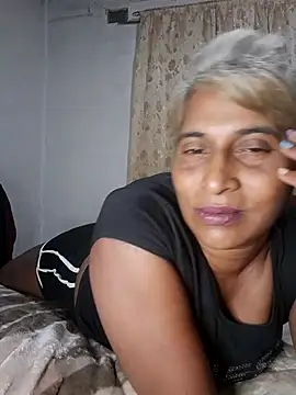 Goodgirlsue_77n Live XXX chat