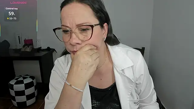 Sex-Psychology live XXX chat