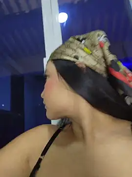 แชท XXX สดของ Pretty_Julieta