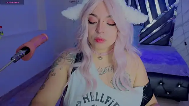 _Vermell_ Adlı Modelin Canlı XXX Sohbeti