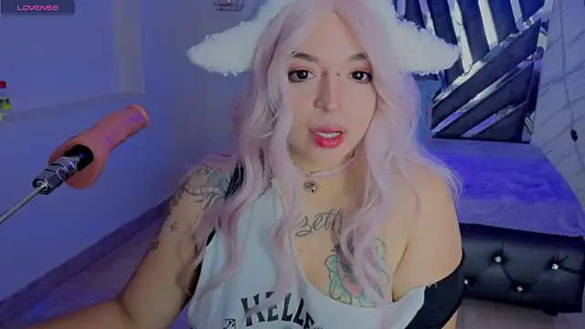 _Vermell_ Adlı Modelin Canlı XXX Sohbeti