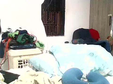 mellow_smoke Adlı Modelin Canlı XXX Sohbeti