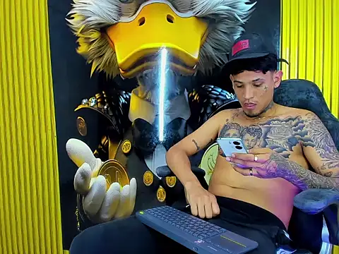 Winsord_Bigcock webcam show