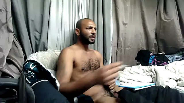 Chat +18 de Camodick ao vivo