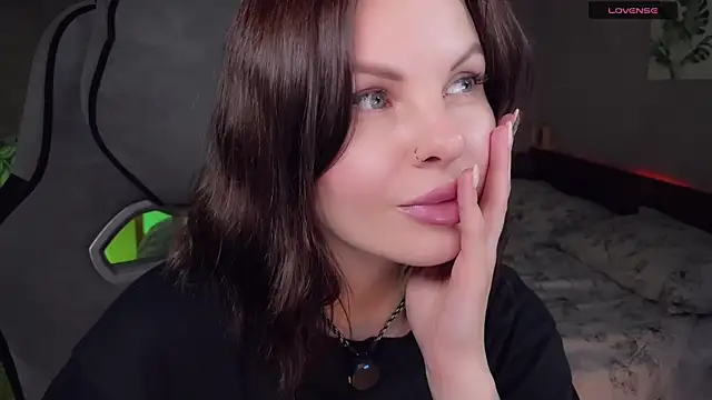 Alaska_ya – Live XXX-chat