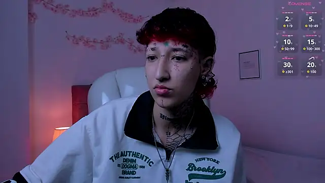 XXX chat uživo modela Luci_Rose