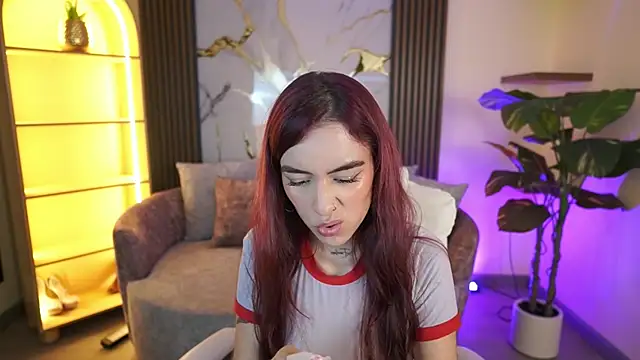 Živý XXX chat TessaaFox