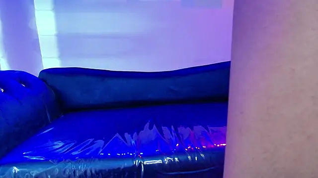 Chat +18 de Maddie_T18 ao vivo