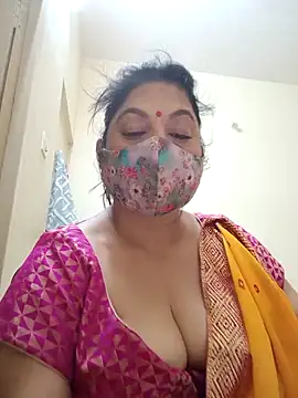 Ratna-777 Chat XXX live