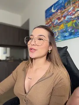 دردشة SophieRaily_ الجنسية المباشرة