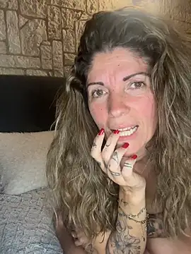 Dreamlove1のウェブカメラショー