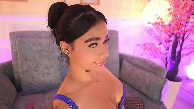 MeganLowell's Live XXX Chat