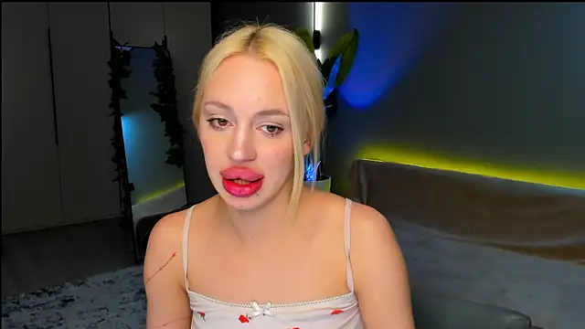 دردشة Luna_Beverly الجنسية المباشرة