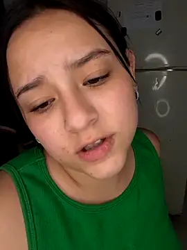 Lauqueen77's Webcam Show