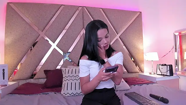 BelhaLawuo's Live XXX Chat