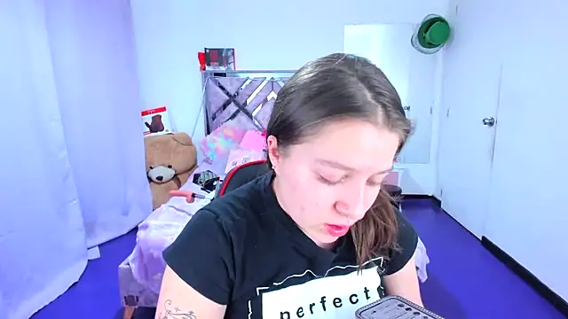 แชท XXX สดของ Luna_Analya