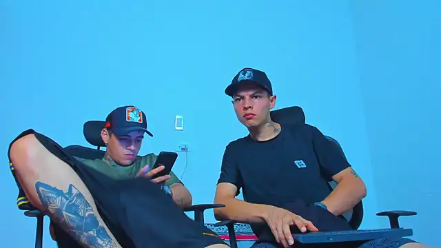 Thomas-Wil Pertunjukan Webcam