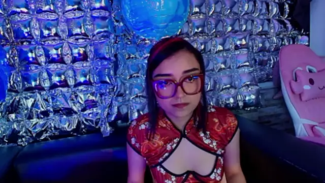 Czat XXX na żywo – lala_cherry