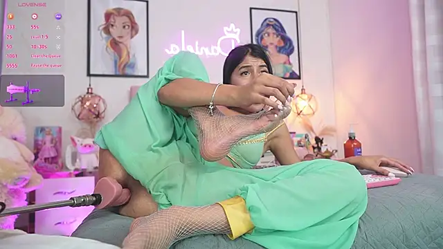 dani_parker_ Adlı Modelin Canlı XXX Sohbeti